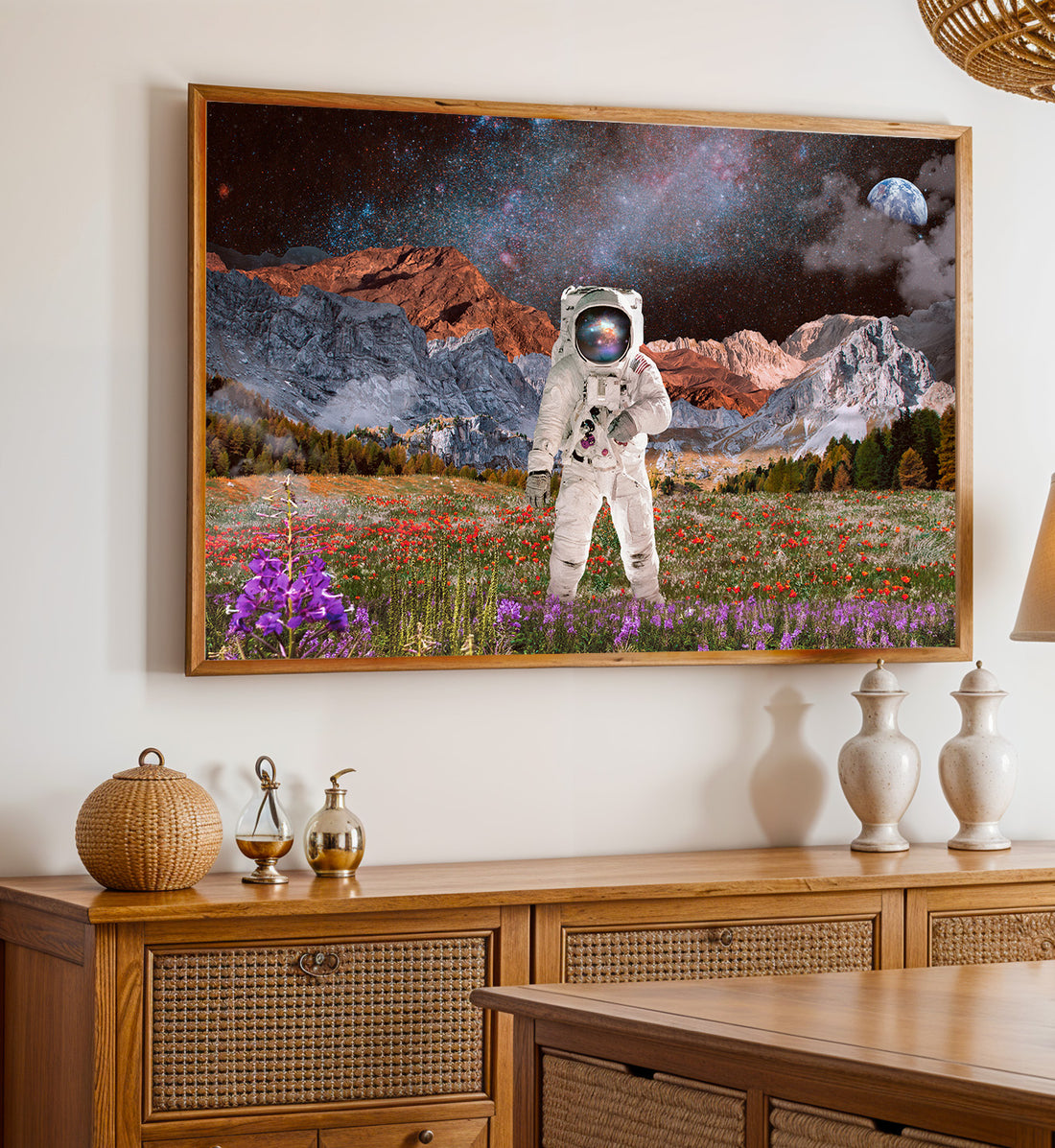 Astronaut&